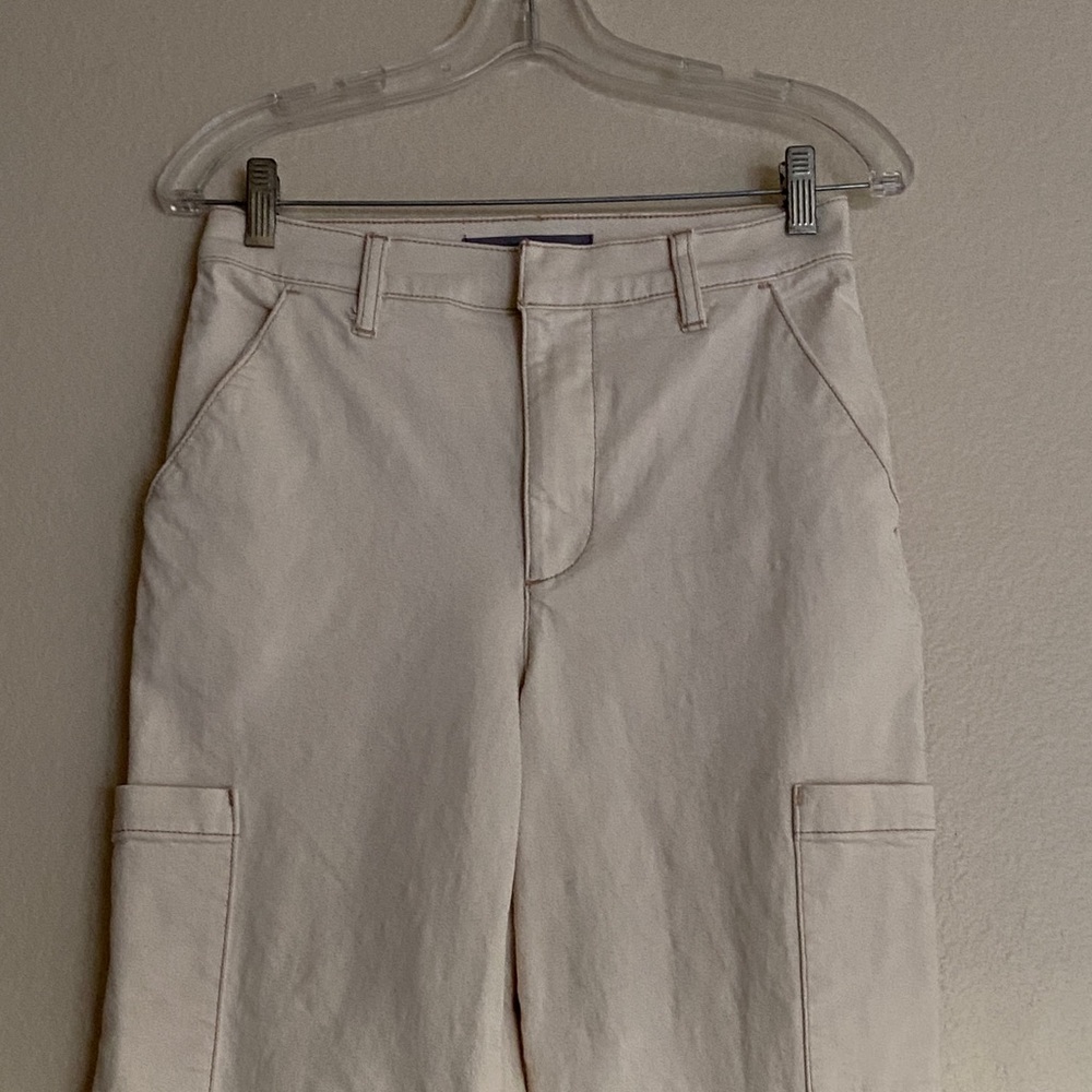 Joe’s Jeans Wide Leg Cargo Pants, in Ecru Size 27 - Picture 3 of 12